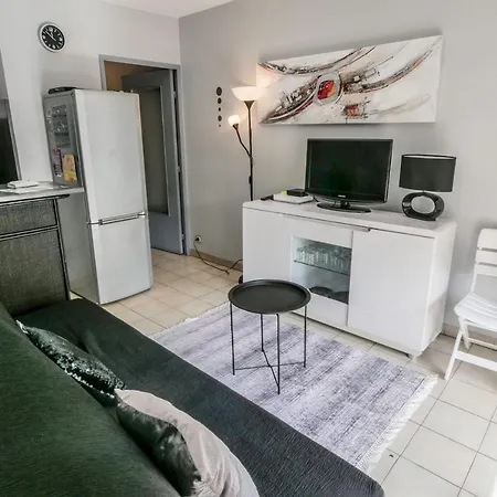 Immogroom- Cosy - Center- Ac - Terrace Apartment Cannes