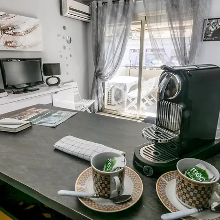 Apartment Immogroom- Cosy - Center- Ac - Terrace